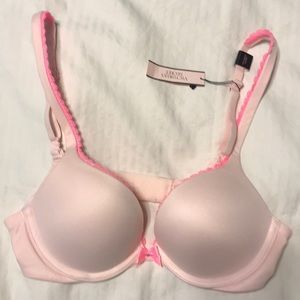 Body By Victoria Push-Up Bra